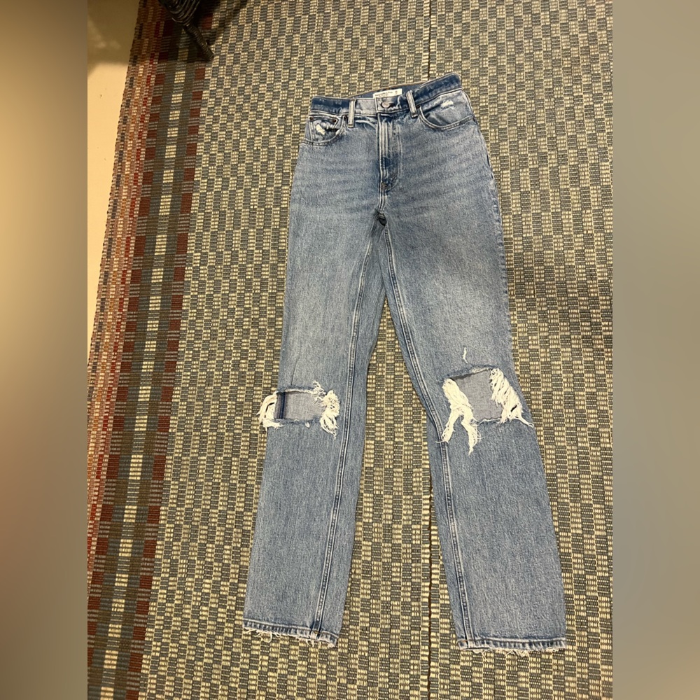 Abercrombie 90s Straight Jeans | Ultra High Rise